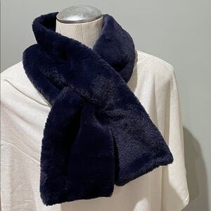 Calvin Klein Midnight Blue Faux Fur Scarf NWT